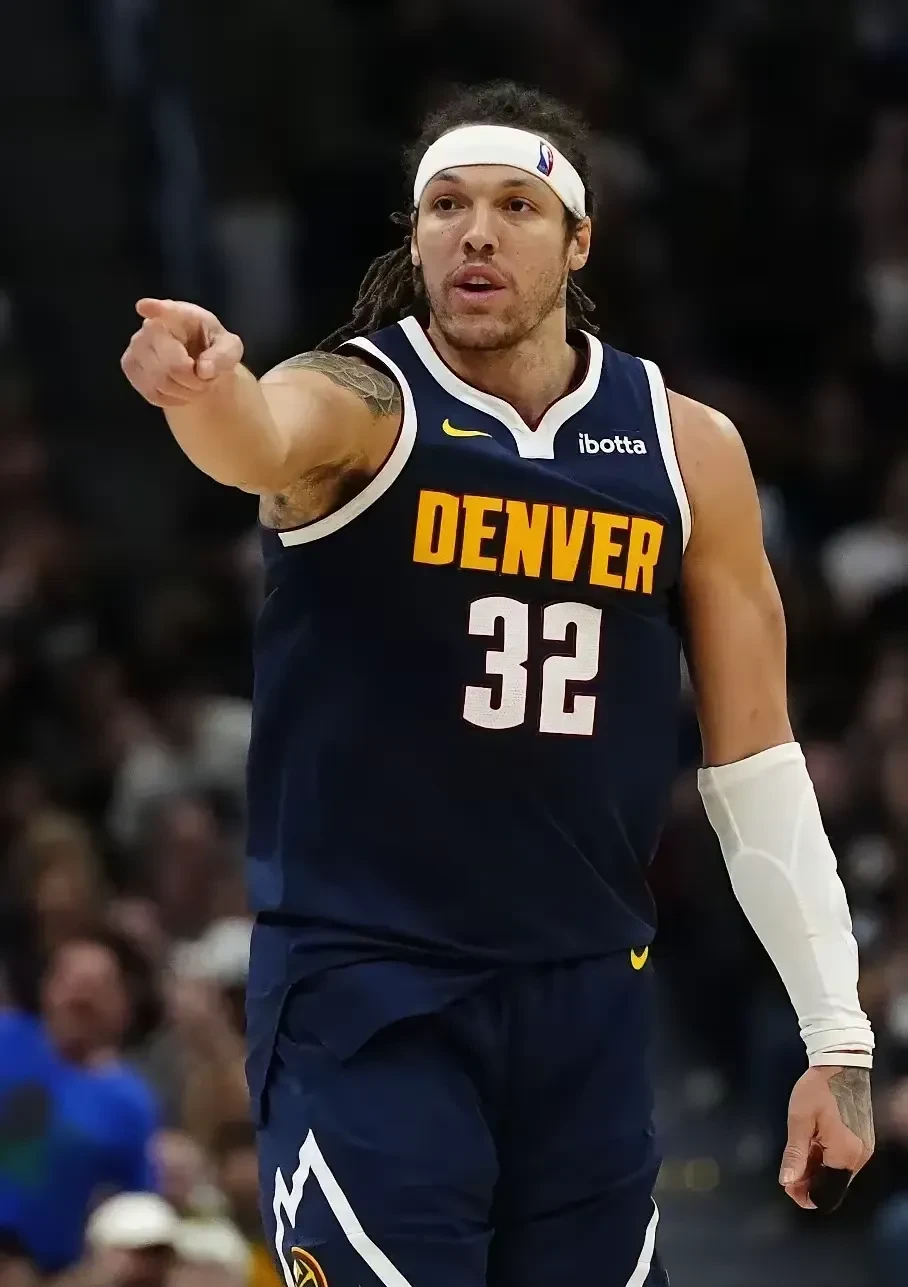 南宫电竞大舞台赛地聚焦：NBA总决赛加时末段热度飙升，多伦多猛龙队长鼓劲，引发热议，细节决定成败的简单介绍