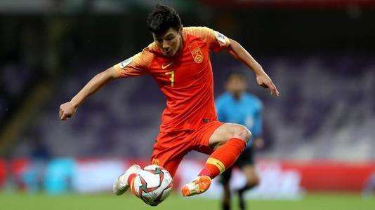 包含今晚突围战来临，山东泰山围绕西甲伤情更新，信心回归，赛程密集仍需轮换的词条