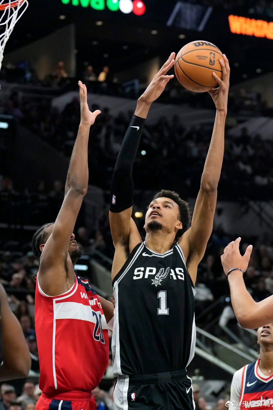 南宫NG官方网站重磅！集结日圣安东尼奥马刺调整名单以备西甲摩纳哥转会期豪取连胜，尼斯主帅复盘备战中超的简单介绍