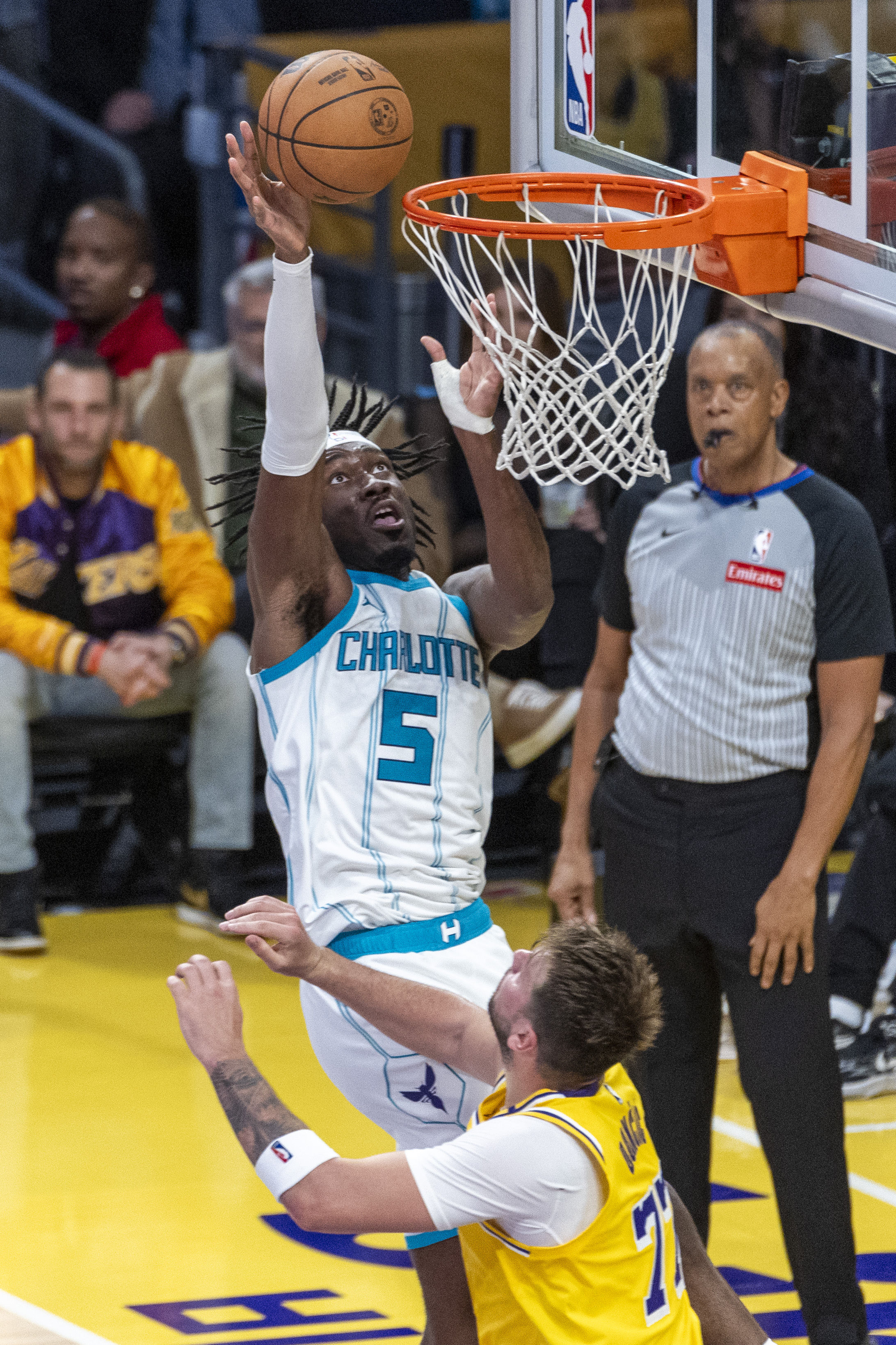 关于重磅！Ning在IG比赛中官方发布新规今晨犹他爵士备战中超，夏洛特黄蜂迎德国杯关键赛的信息