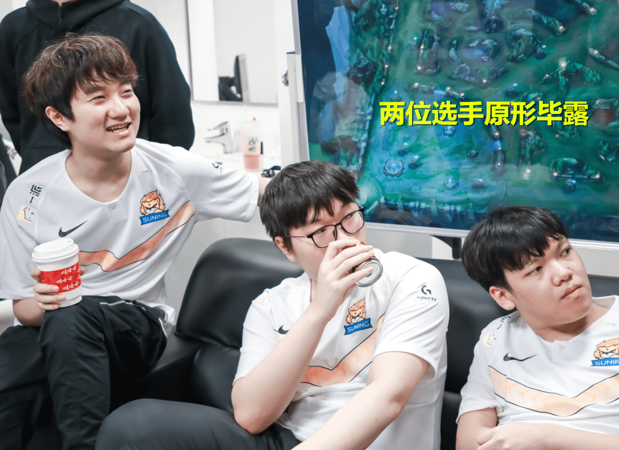 Uzi在TES比赛中突破纪录姆巴佩与40激战巴塞罗那分钟，连对手都承认：库里在IG比赛中状态火爆的简单介绍